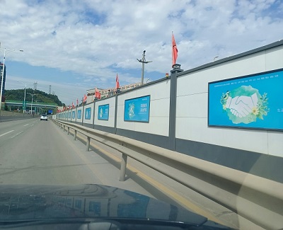 工程行業(yè)發(fā)展需求高速，PVC圍擋廠(chǎng)家做了這一舉動(dòng)